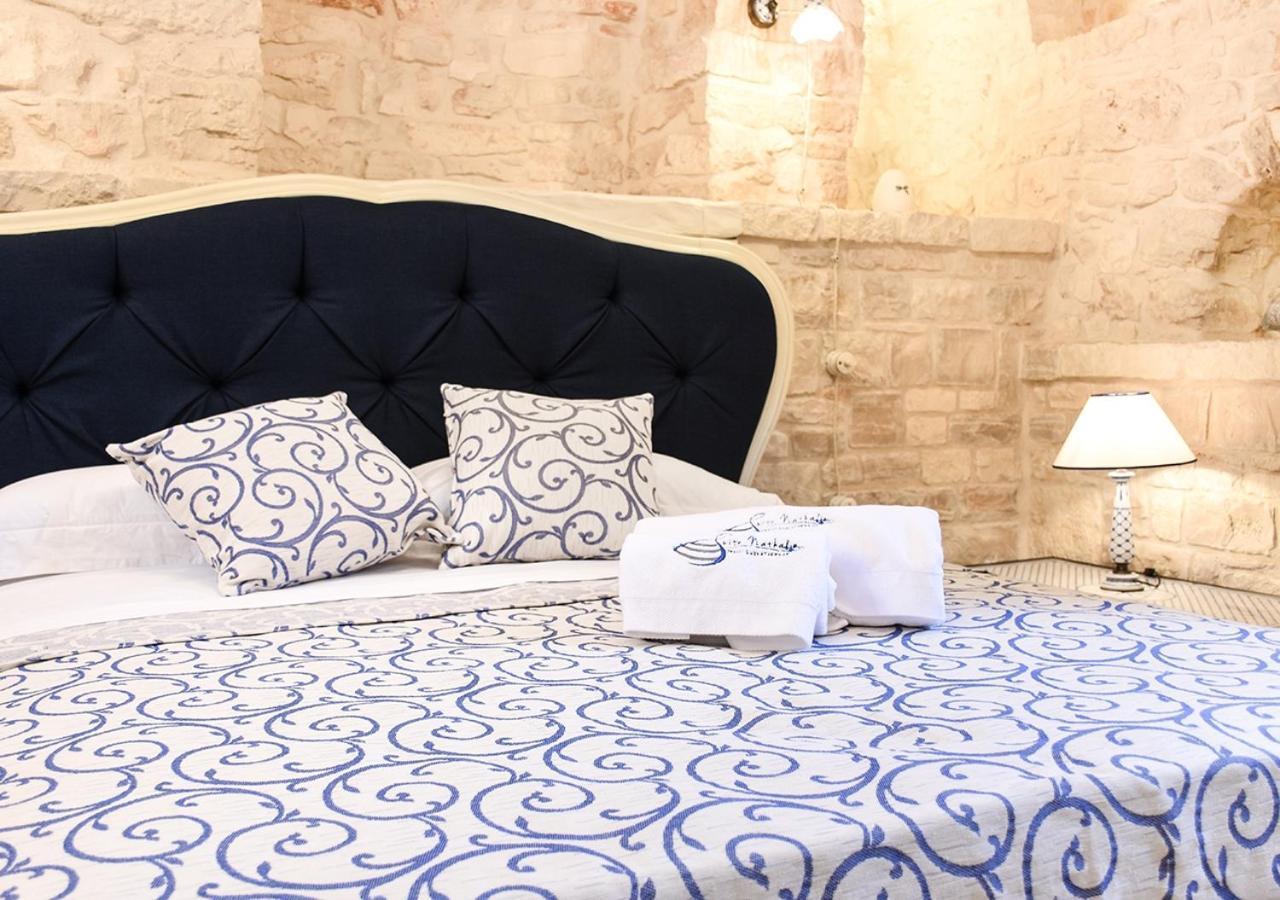 Trulli E Puglia Luxury Suite Альберобелло Экстерьер фото