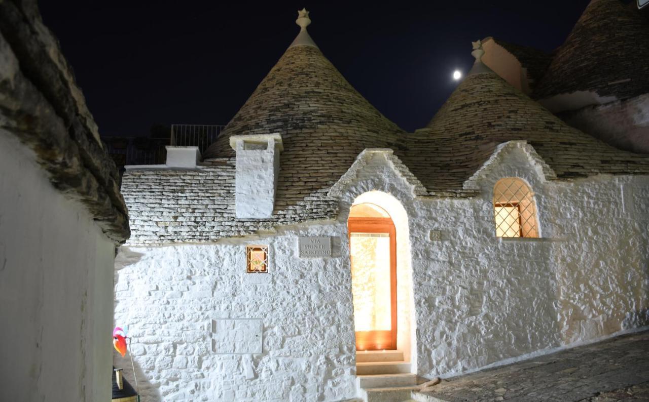 Trulli E Puglia Luxury Suite Альберобелло Экстерьер фото