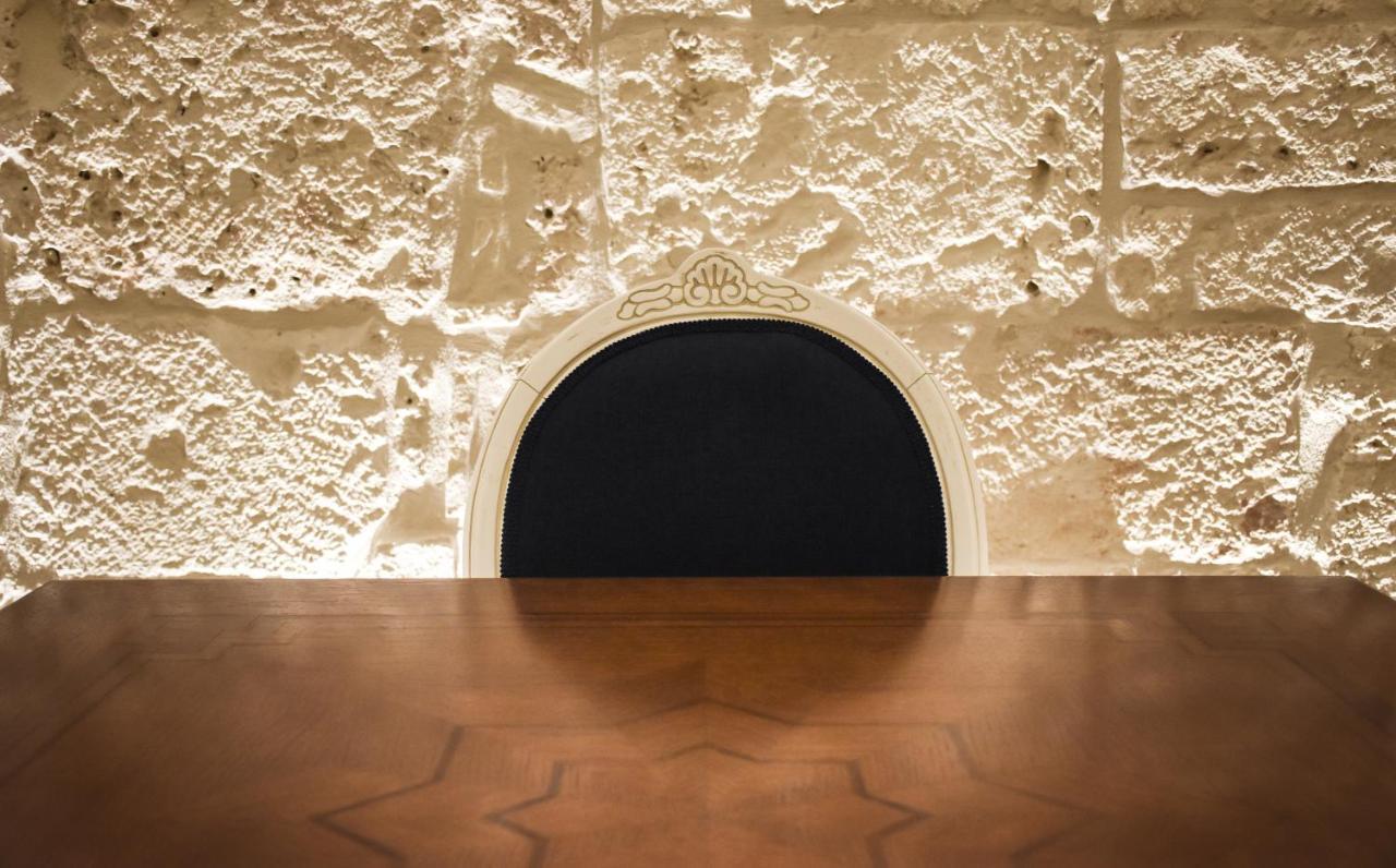 Trulli E Puglia Luxury Suite Альберобелло Экстерьер фото